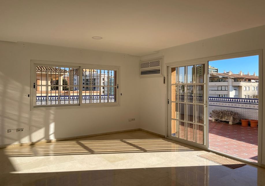 Penthouse salgai in Zona Sohail (Fuengirola)