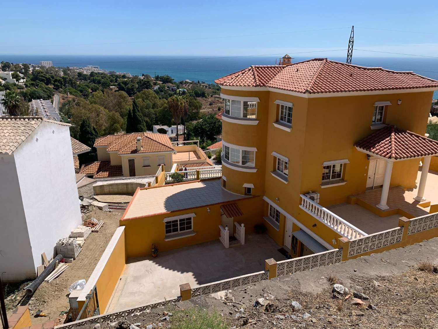 Hus til salg i Benalmádena Costa