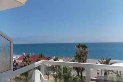 Huoneisto myynnissä Carvajal - Las Gaviotas (Fuengirola)