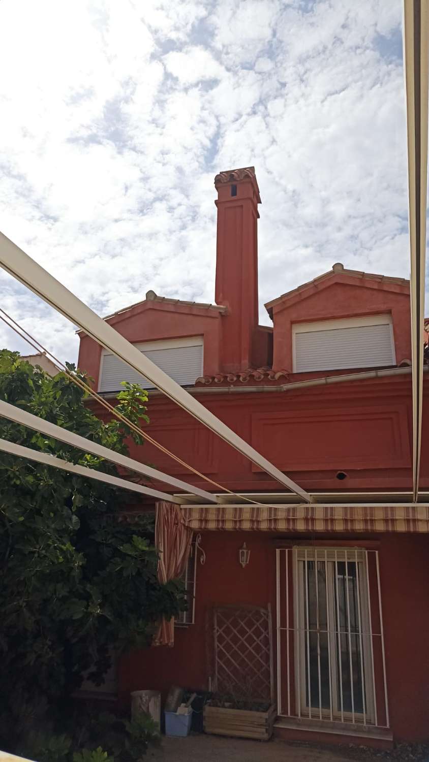 Casa in vendita a Los Pacos (Fuengirola)