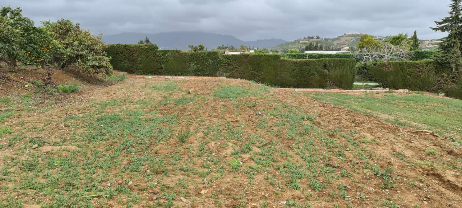 Plot for sale in Mijas