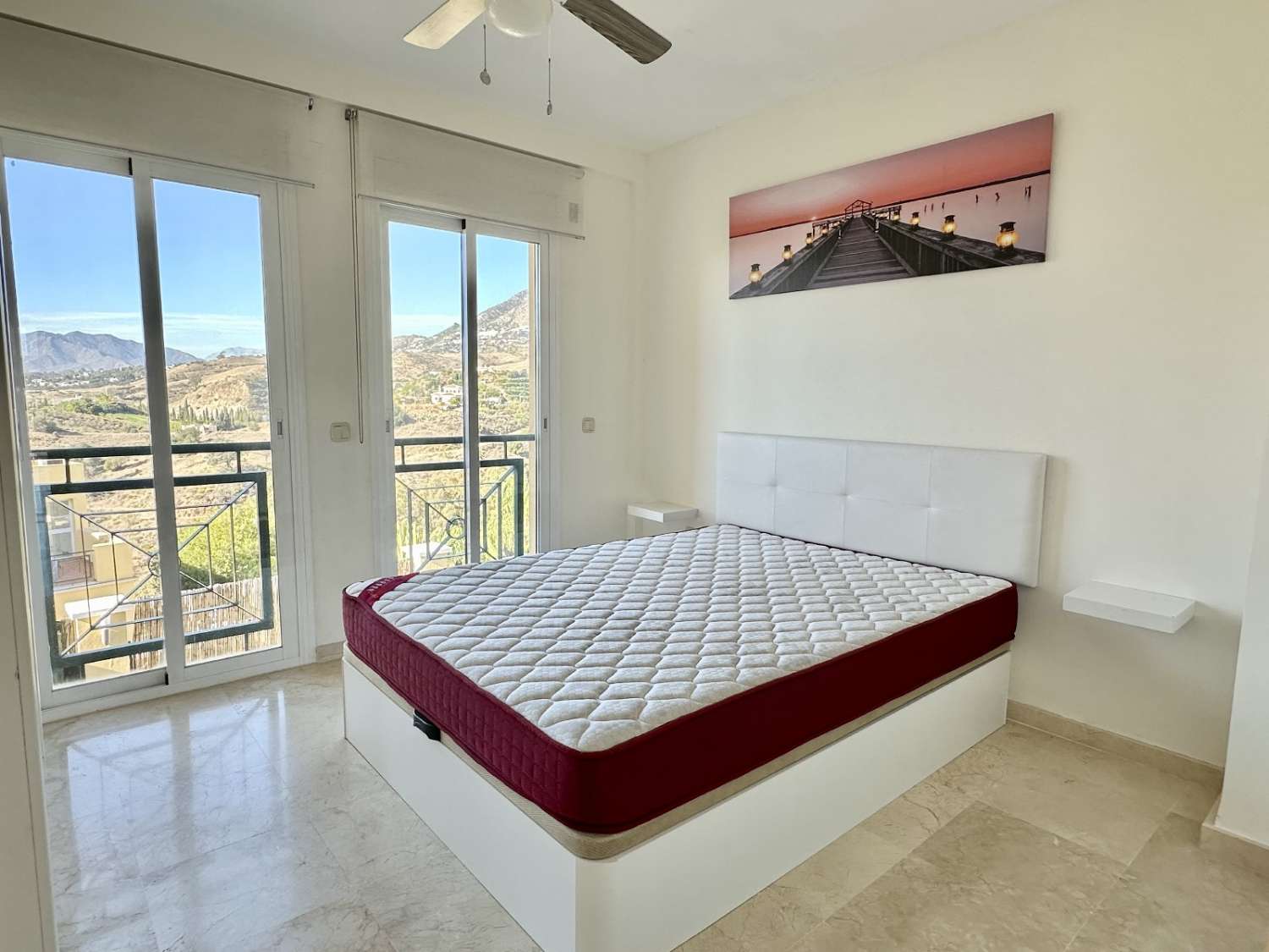 Hermoso chalet adosado