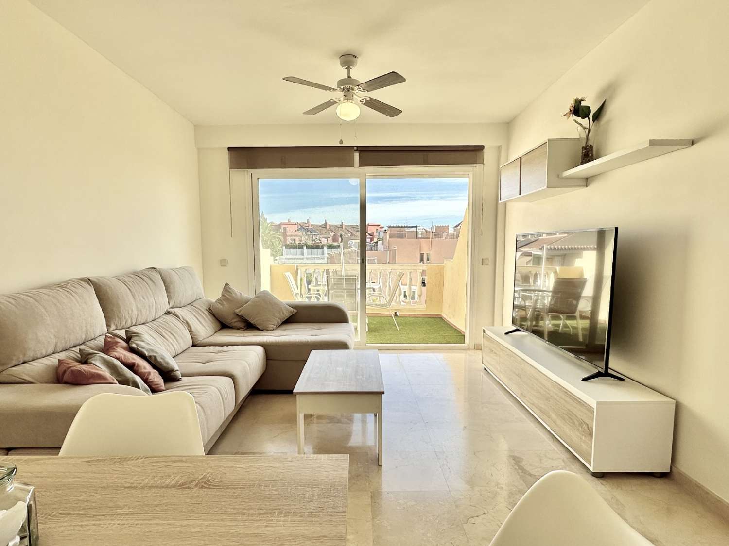 Hermoso chalet adosado