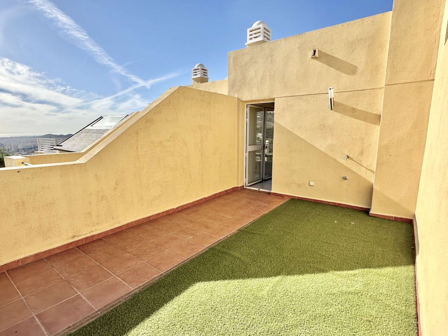 Hermoso chalet adosado