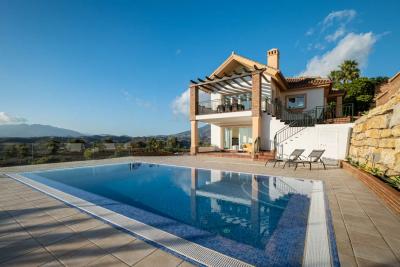 Villa en venta en Calaburra - Chaparral (Mijas)